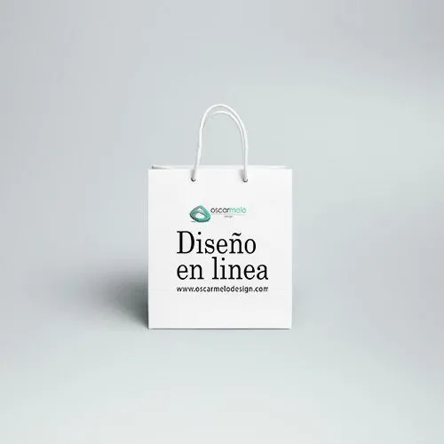 Bolsas de Papel (Grande) · Oscar Melo Design